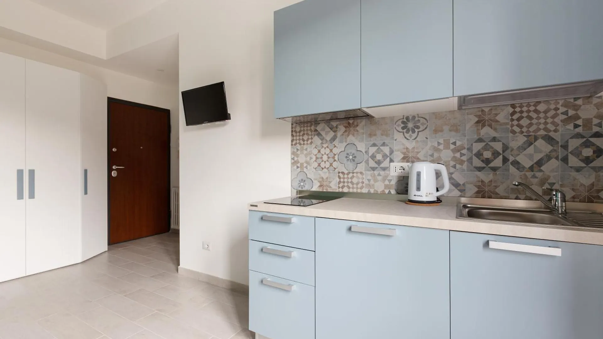 Abbiategrasso - Bocconi - Monolocale Con Cucina Apartment Milan